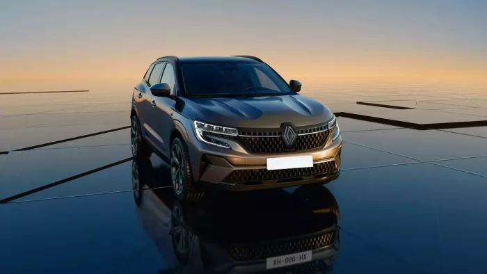 Renault Austral ई-टेक हाइब्रिड कार की टेस्टिंग भारत में चल रही है।