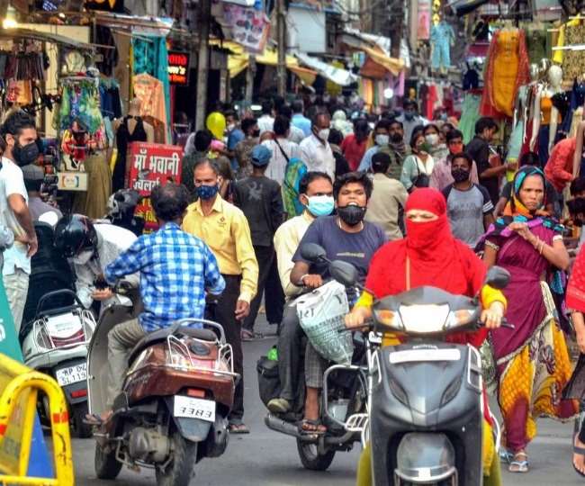 वैक्सीन ली है तो जान का खतरा नहीं होगा, लेकिन वायरस संक्रमण तो हो ही सकता है