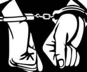 गिरफ्तारी के संबंध में प्रतीकात्‍मक फाइल फोटो, जेएनएन।