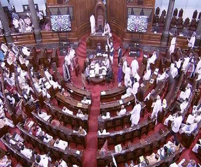 राज्यसभा में 'पेगासस प्रोजेक्ट' रिपोर्ट पर बयान पढ़ने के दौरान आईटी मंत्री अश्विनी वैष्णव के साथ दुर्व्यवहार