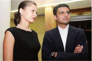 सचिन पायलट, शरीफ अहमद को जम्मू कश्मीर का दामाद होने के बावजूद यहां पूरा हक कभी नहीं था।