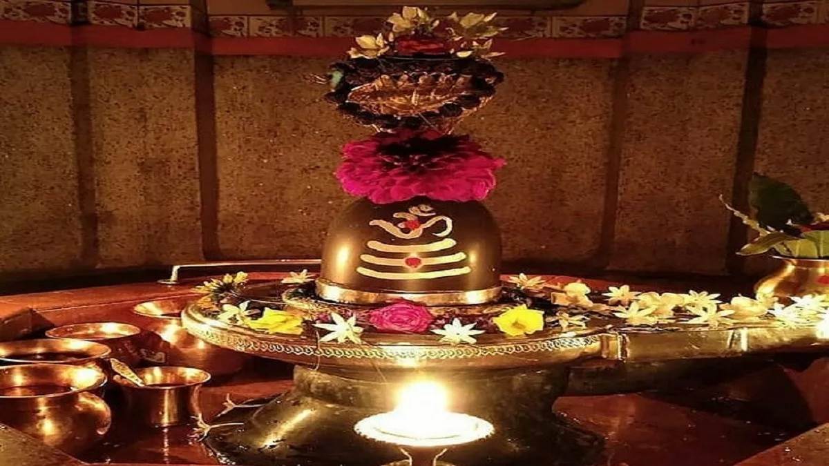 https://www.jagranimages.com/images/newimg/22072023/22_07_2023-sawan_ravivar_23478850.jpg