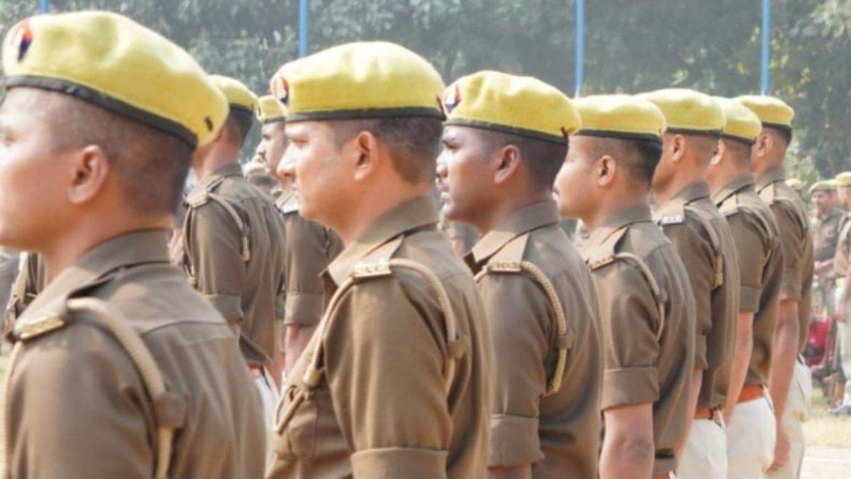 UP Police News: यूपी के इस कमिश्नरेट में 161 पुलिसकर्मी लापता, खबर मिलते ही महकमे में मची खलबली - Kanpur 161 Policemen Missing from Police Stations Investigation Underway News