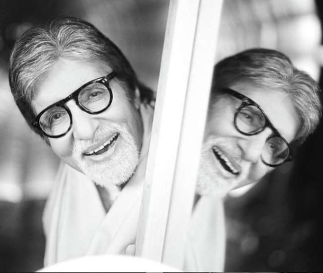 अमिताभ बच्चन ने किया अपने जवानी के दिनों को याद, तस्वीर शेयर कर बोले- 'बस यादें...'