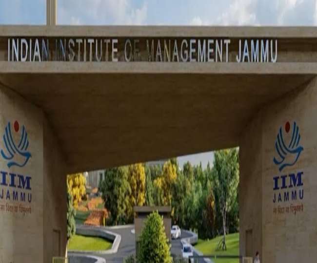 https://www.jagranimages.com/images/newimg/22082021/22_08_2021-iim-jammu_21951134.jpg