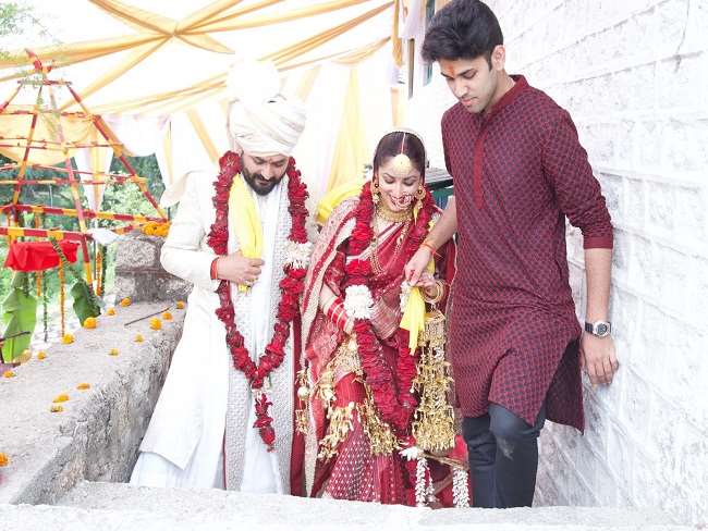 Yami Gautam ने रक्षाबंधन के अवसर पर भाई के साथ तस्वीर शेयर कर कही यह बात