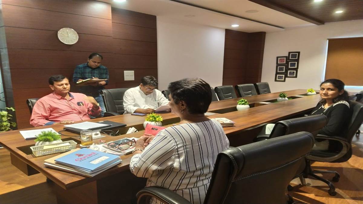 आरटीई : दाखिले न लेने पर स्कूल को सील करने की चेतावनी