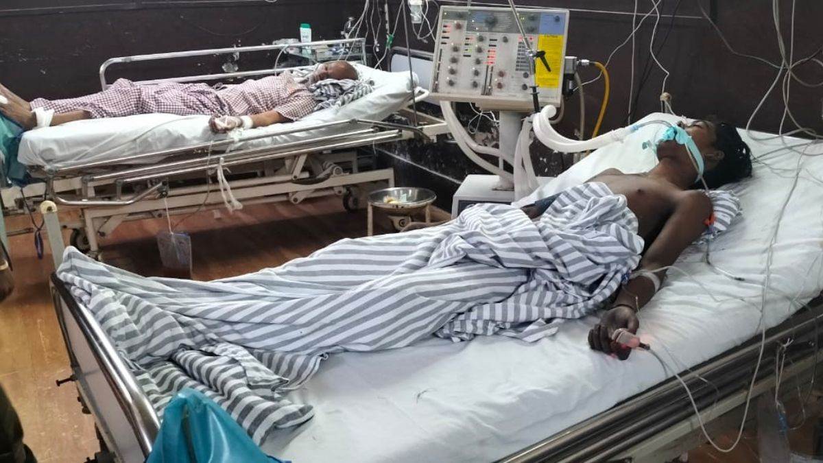 ncr a laborer died after inhaling poisonous gas in ghaziabad