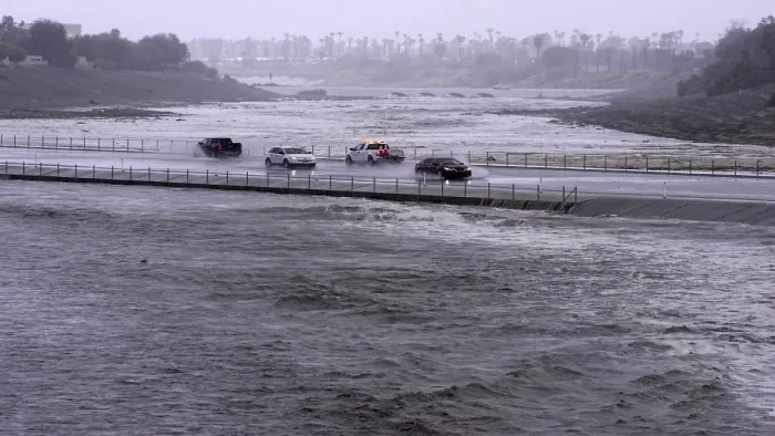 Hurricane Hilary and Storm Franklin: US में 'हिलेरी' ने मचाई तबाही (फोटो एपी)