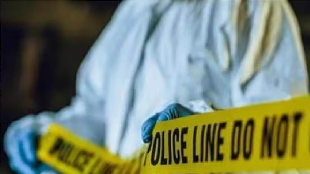 in jaunpur couple hanged themselves girls woke up from sleep and dead bodies of their parents were hanging