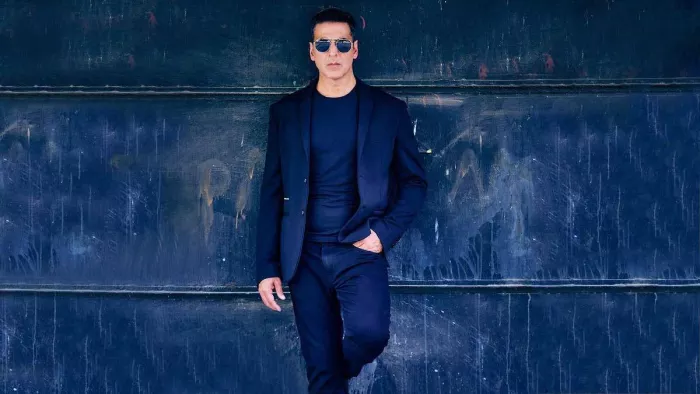 जब Akshay Kumar ने सेट पर उड़ाया अपनी हीरोइन का मजाक। Photo-Twitter