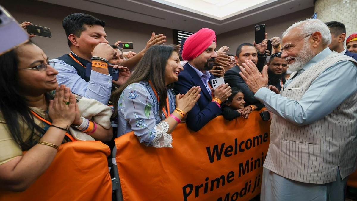 brics summit 2023 pm modi received a warm welcome in johannesburg south africa pm posted video