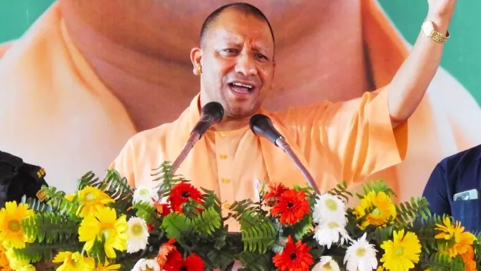 Loksabha Chunav 2024: CM योगी का बड़ा तोहफा, चुनाव से पहले विभागों के 1339 खाली पदों को भरेगी सरकार