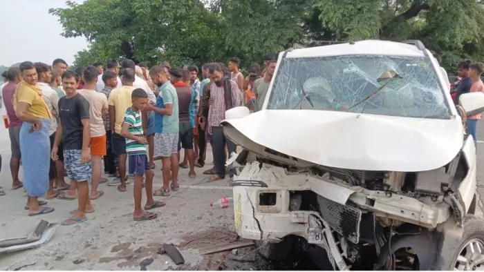 आरा में भीषण सड़क दुर्घटना में 5 लोगों की मौत (जागरण)