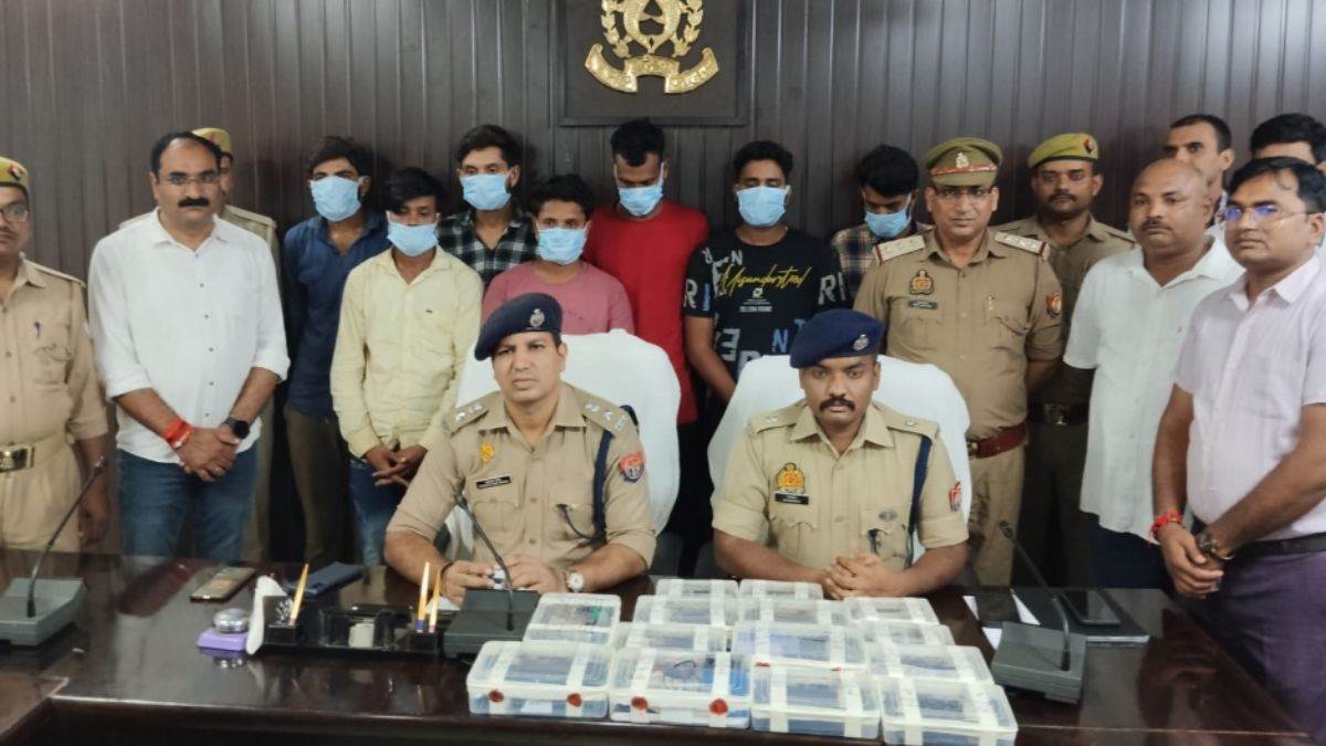 cheat people by luring them with good earnings seven cyber fraudsters arrested