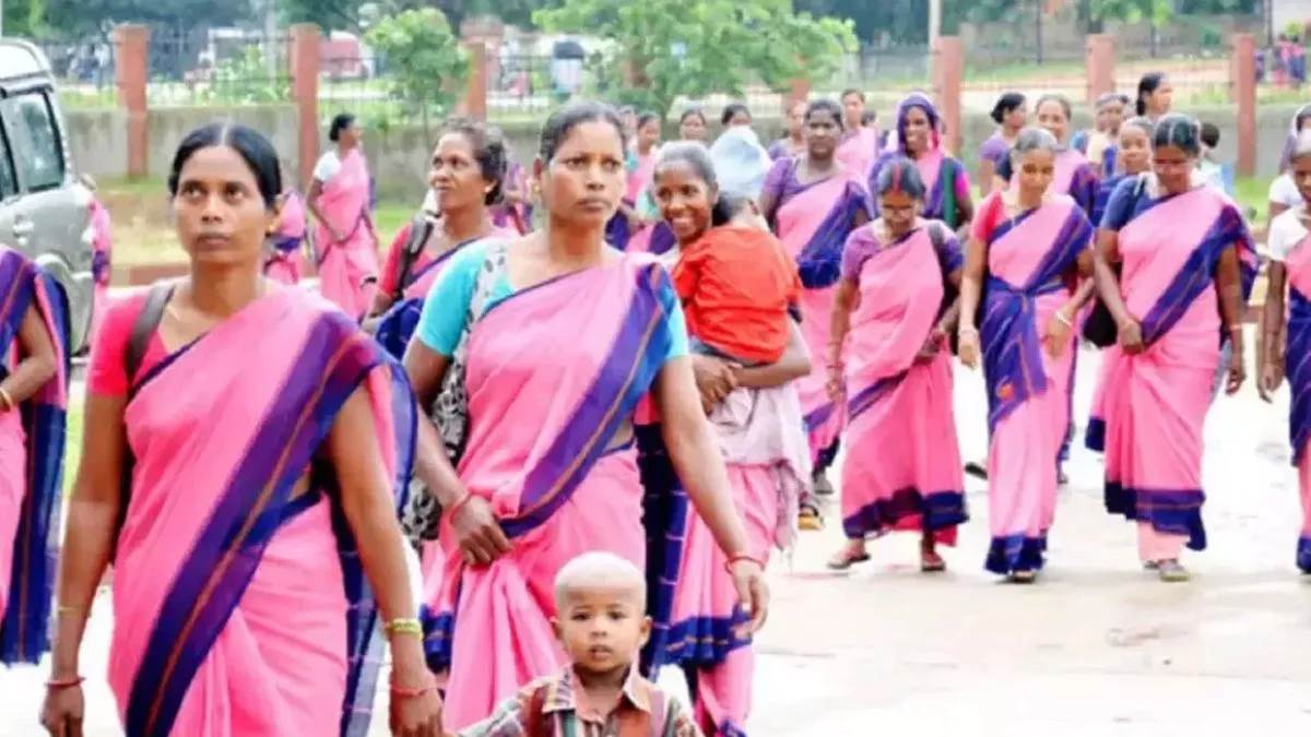 apply for anganwadi worker and assistant posts by sept12