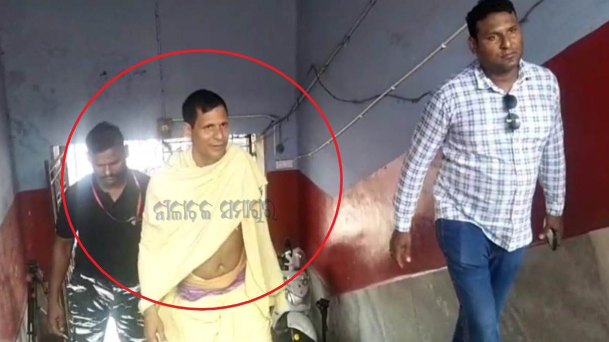 https://www.jagranimages.com/images/newimg/22082025/22_08_2025-arrest_24021671.jpg
