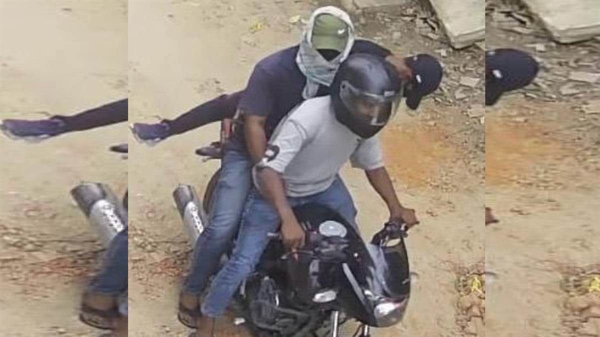https://www.jagranimages.com/images/newimg/22082025/22_08_2025-bike_24021172.jpg