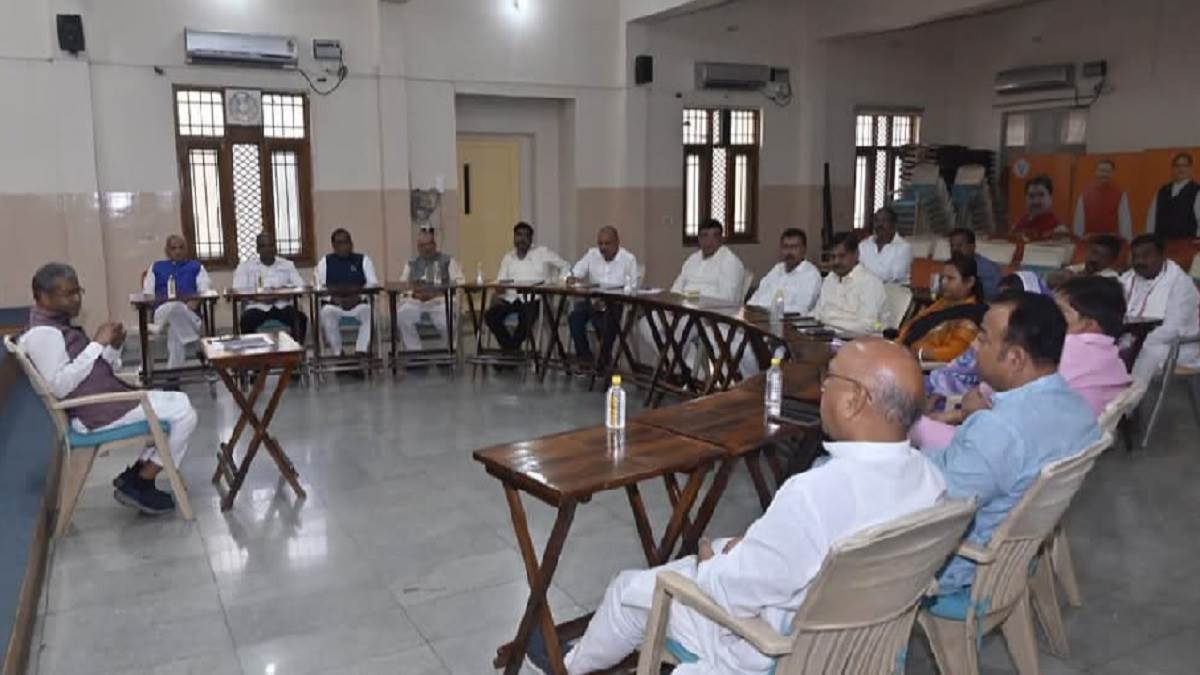 https://www.jagranimages.com/images/newimg/22082025/22_08_2025-bjp_mlas_24021773.jpg