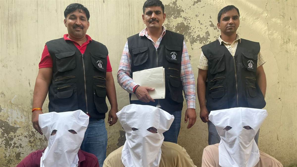 https://www.jagranimages.com/images/newimg/22082025/22_08_2025-crime_20_24021562.jpg
