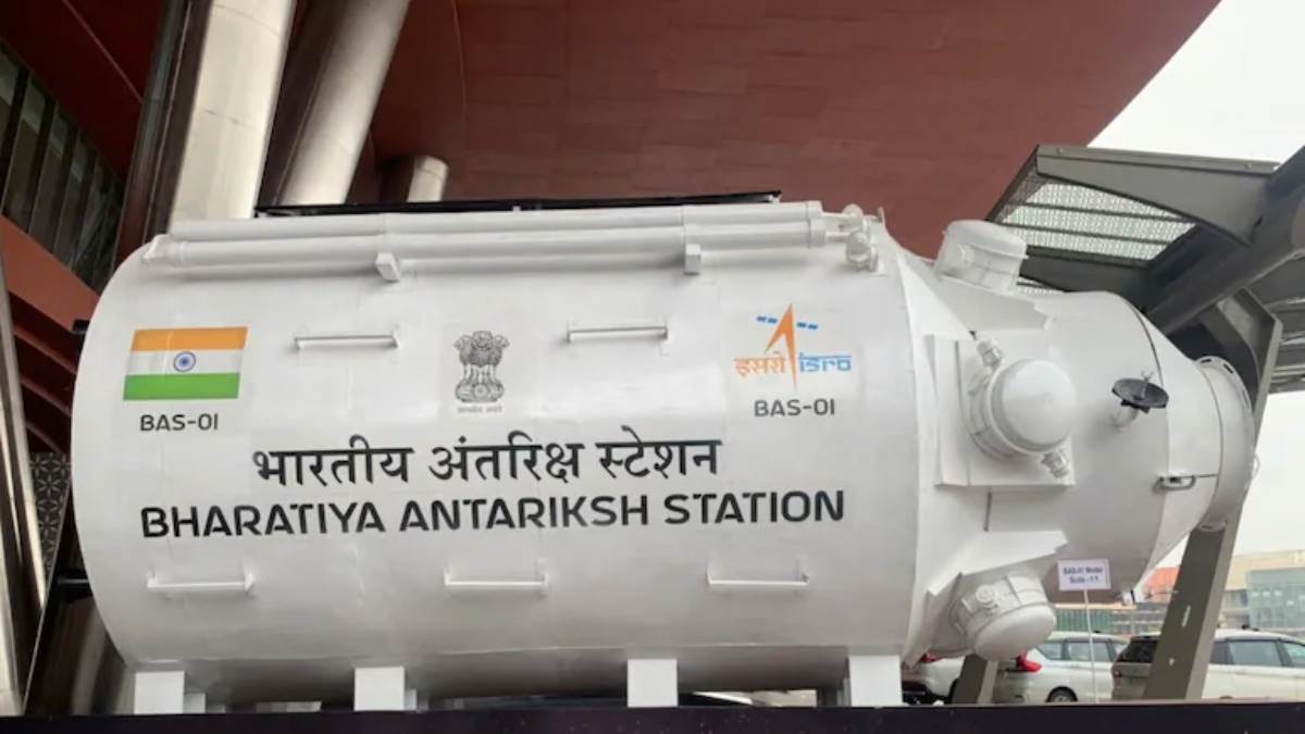 https://www.jagranimages.com/images/newimg/22082025/22_08_2025-isro_24021837.jpg