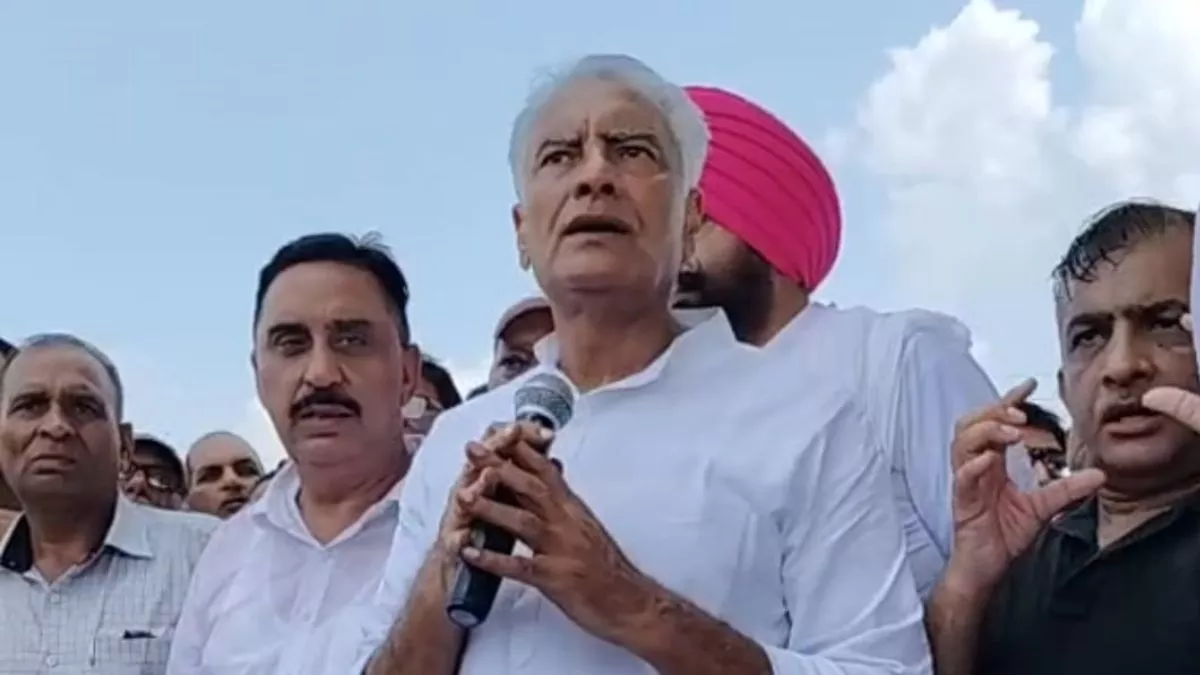पंजाब BJP चीफ सुनील जाखड़ कैंप लगाने जा रहे थे, टोल प्लाजा पर पुलिस ने रोका; आखिर क्या थी वजह?