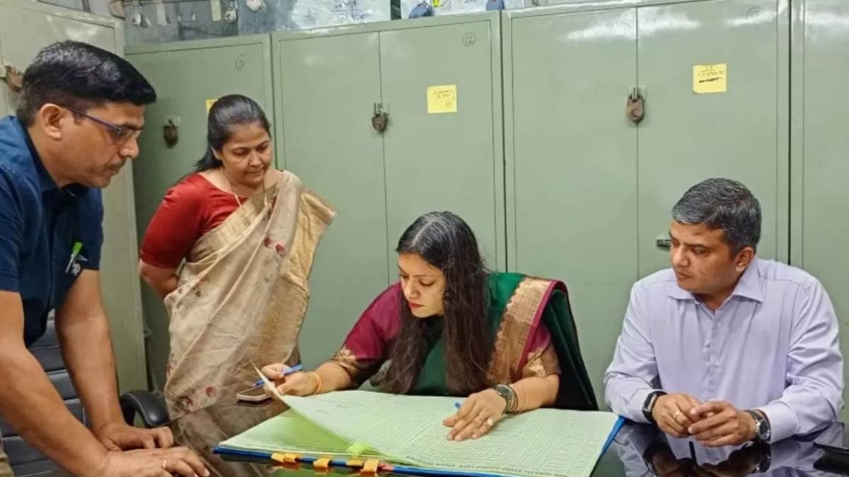https://www.jagranimages.com/images/newimg/22082025/22_08_2025-medha_24021923.jpg