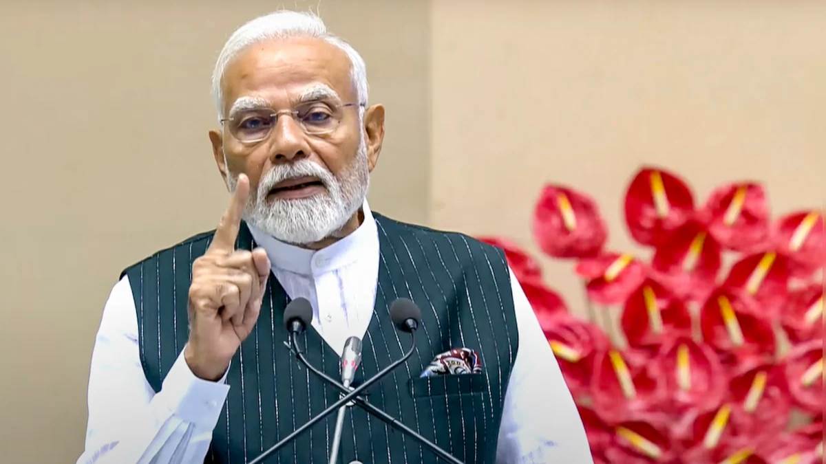 https://www.jagranimages.com/images/newimg/22082025/22_08_2025-pm_modi_72_24021859.jpg