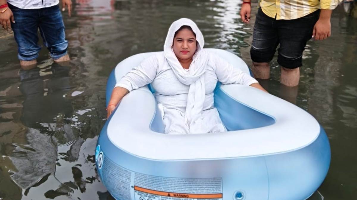 https://www.jagranimages.com/images/newimg/22082025/22_08_2025-protest_1_24021762.jpg