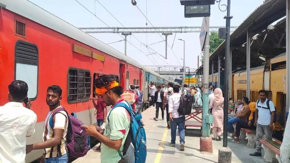 https://www.jagranimages.com/images/newimg/22082025/22_08_2025-railway_1_24021901.jpg
