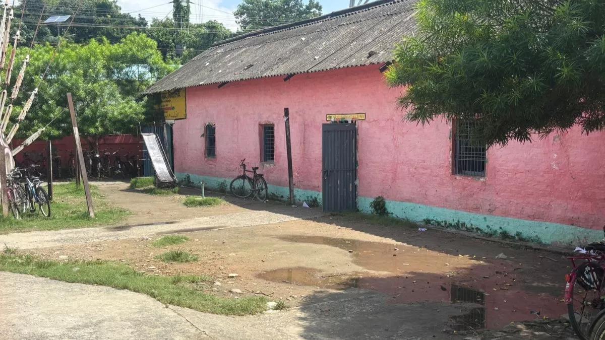 Samastipur News: बिल्डिंग तो बन गया लेकिन नहीं है खेल का मैदान, समस्तीपुर में 213 स्कूल भूमि-भवनहीन