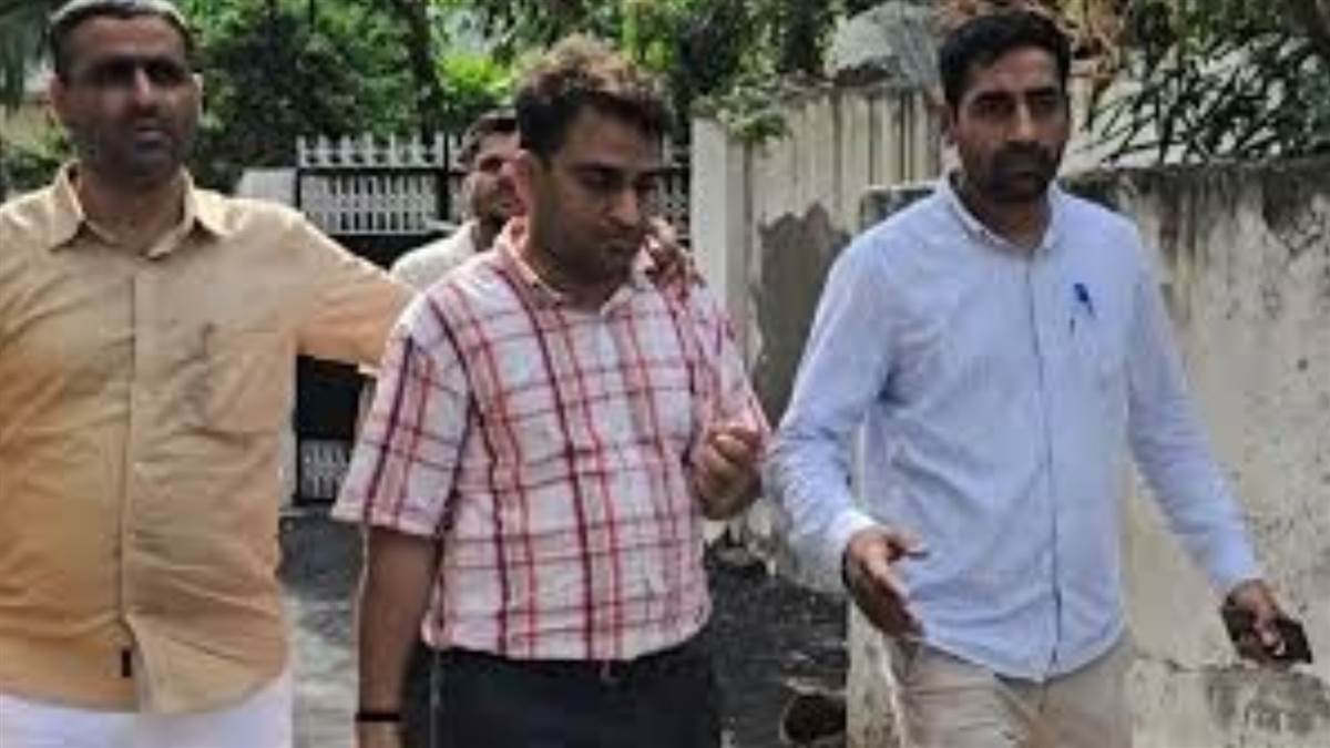 ncr sonipat bribe case dcs pa and two others chargesheeted