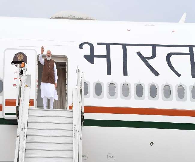 अमेरिका रवाना होते प्रधानमंत्री नरेंद्र मोदी।(फोटो: पीएमओ ट्विटर)