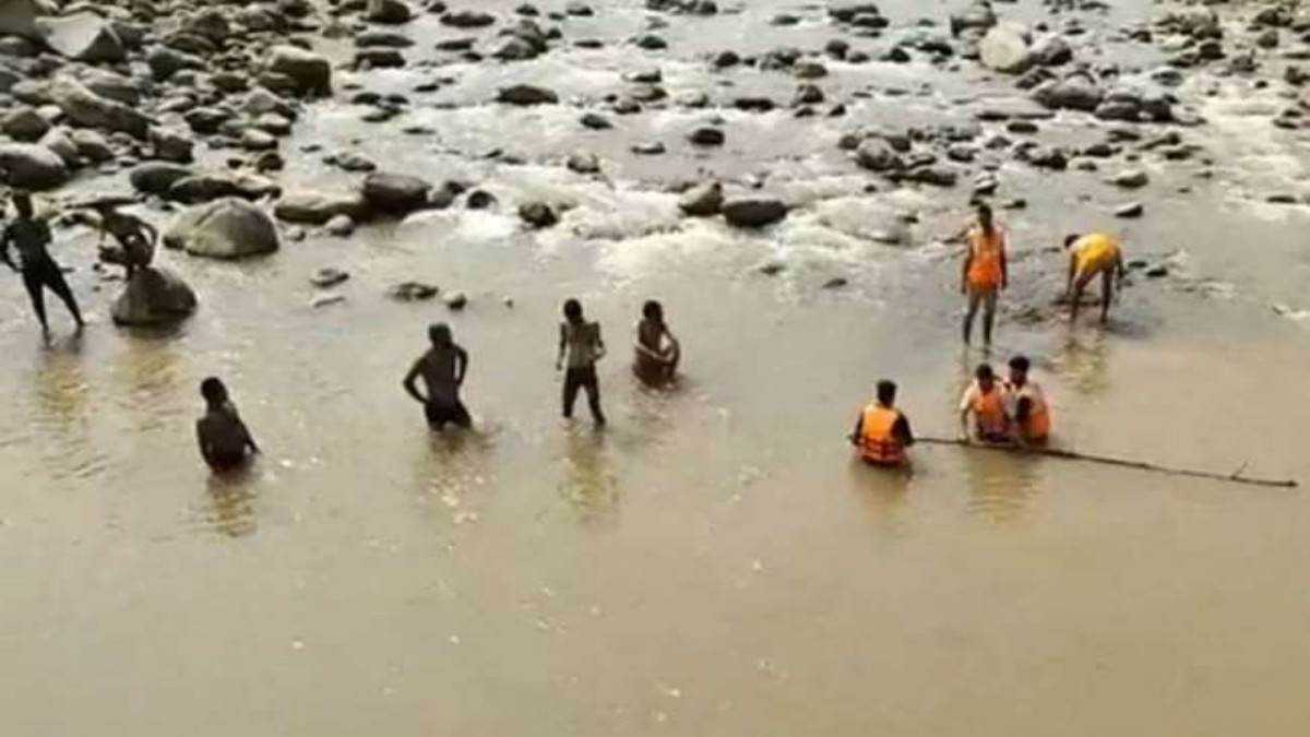 https://www.jagranimages.com/images/newimg/22092022/22_09_2022-sdrf_training_camps_23089268.jpg
