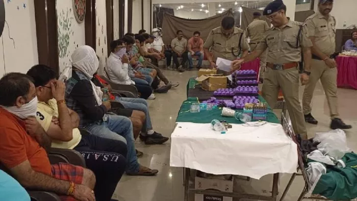 Illegal Casino Running In Neeraj Resort : नीरज रिसार्ट में चल रहे अवैध कसीनो पर छापा