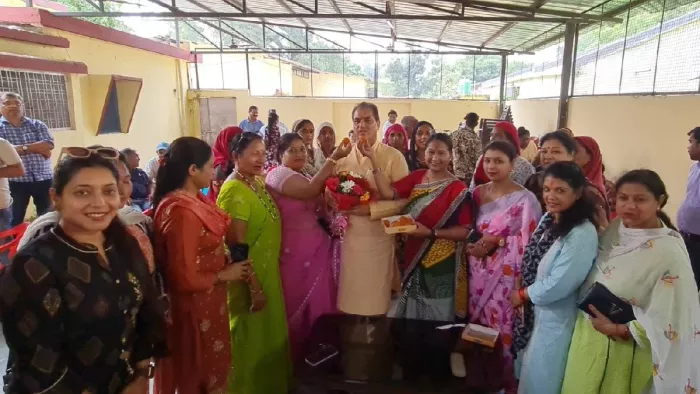 Women Reservation Bill Pass: कैबिनेट मंत्री अग्रवाल ने महिला मोर्चा के अधिकारियों संग मनाई खुशी