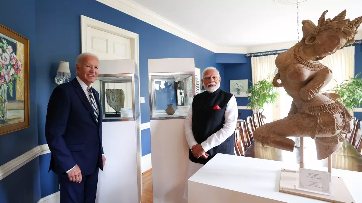 PM मोदी को US का स्पेशल गिफ्ट, बाइडन ने लौटाईं भारत की 297 नायाब चीजें;  प्रधानमंत्री ने जताया आभार - US special gift to PM Modi Biden returned 297  antiquities smuggled things from India