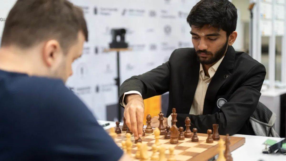 https://www.jagranimages.com/images/newimg/22092024/22_09_2024-d_gukesh_chess_india_23802169.jpg