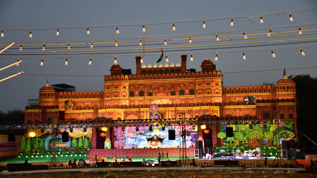 https://www.jagranimages.com/images/newimg/22092025/22_09_2025-21end_7_21092025_138.jpg