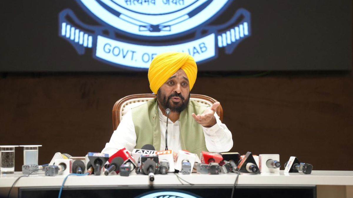 https://www.jagranimages.com/images/newimg/22092025/22_09_2025-_bhagwant_mann_24056425.jpg