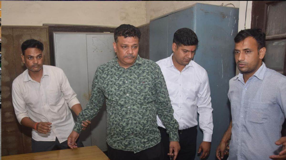 https://www.jagranimages.com/images/newimg/22092025/22_09_2025-bribe_7_24056076.jpg