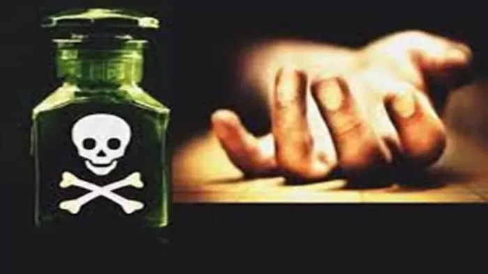 जिला शिमला के चिड़गांव में एक 12 साल के बच्चे ने प्रताड़ना के बाद जहर निगल लिया। प्रतीकात्मक फोटो