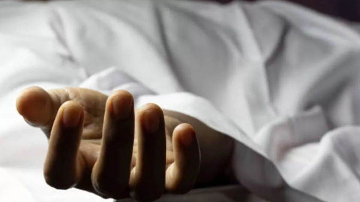https://www.jagranimages.com/images/newimg/22092025/22_09_2025-dead_body_24056175.jpg