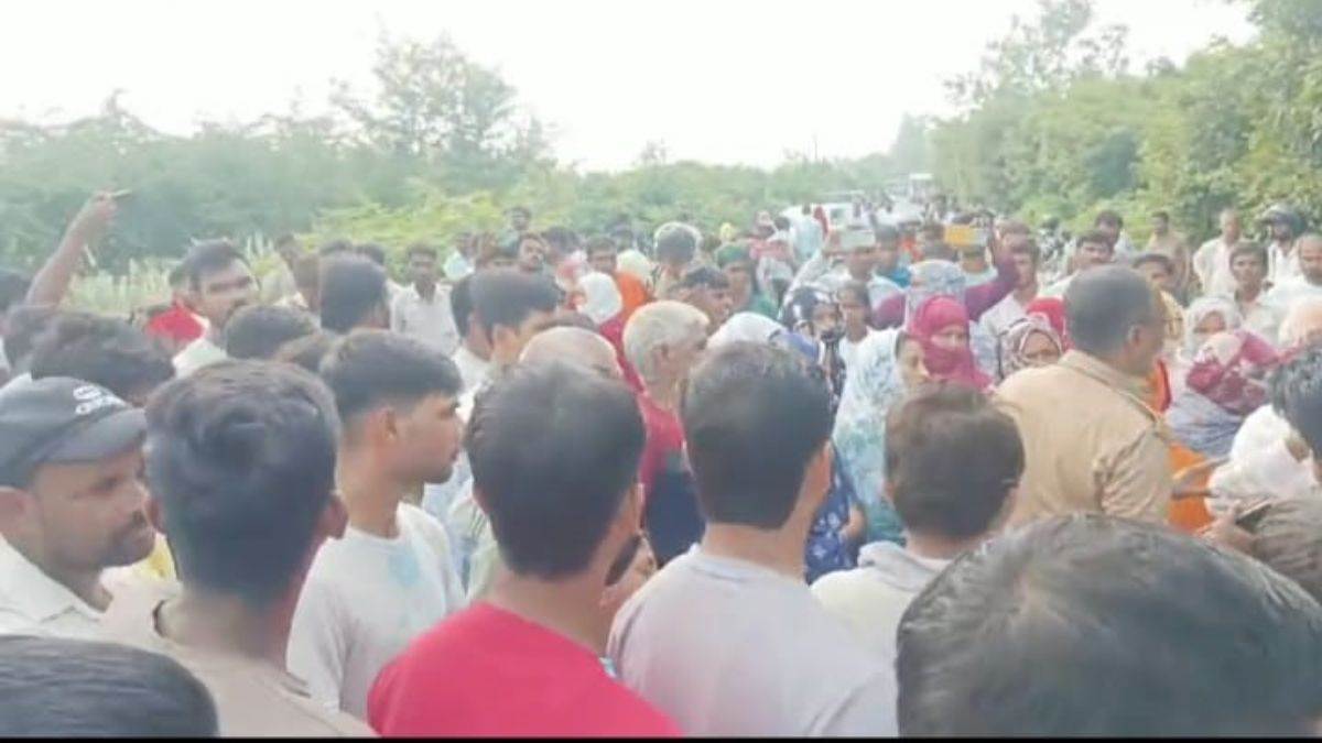 https://www.jagranimages.com/images/newimg/22092025/22_09_2025-kacchauna_accident_24056428.jpg