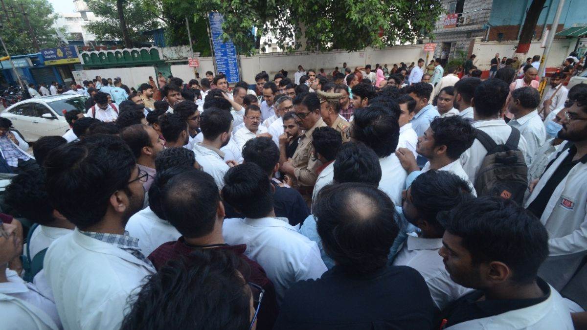 https://www.jagranimages.com/images/newimg/22092025/22_09_2025-kgmu_lucknow_24056596.jpg