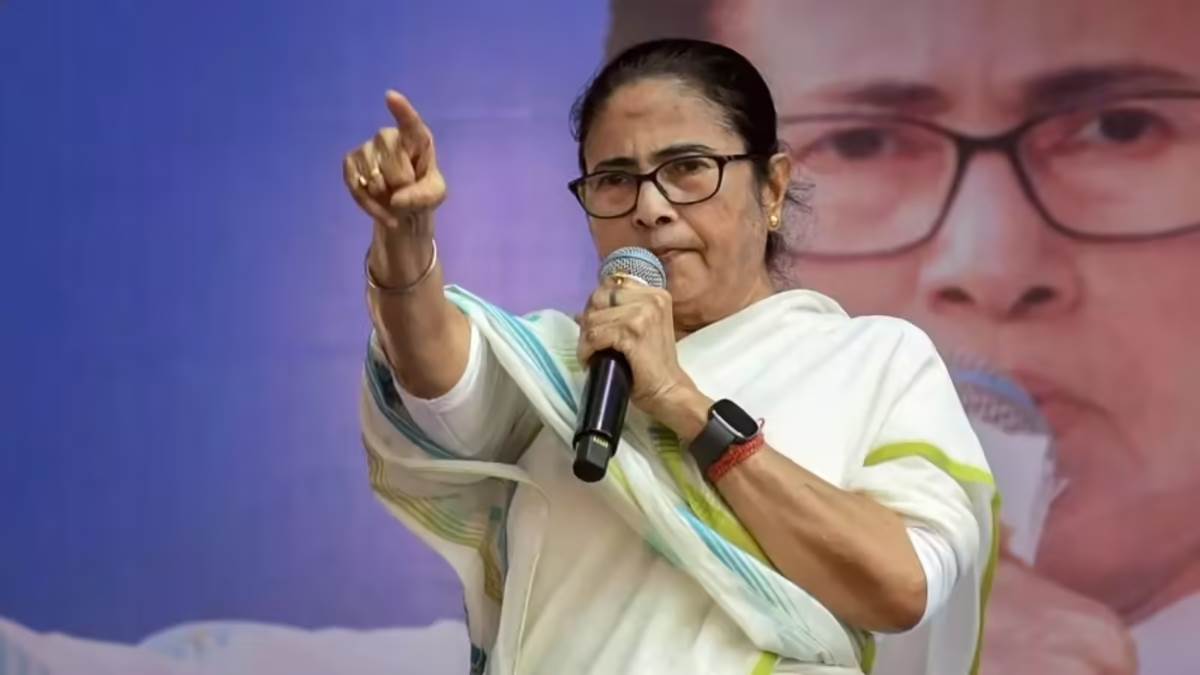 https://www.jagranimages.com/images/newimg/22092025/22_09_2025-mamata_1_24056637.jpg