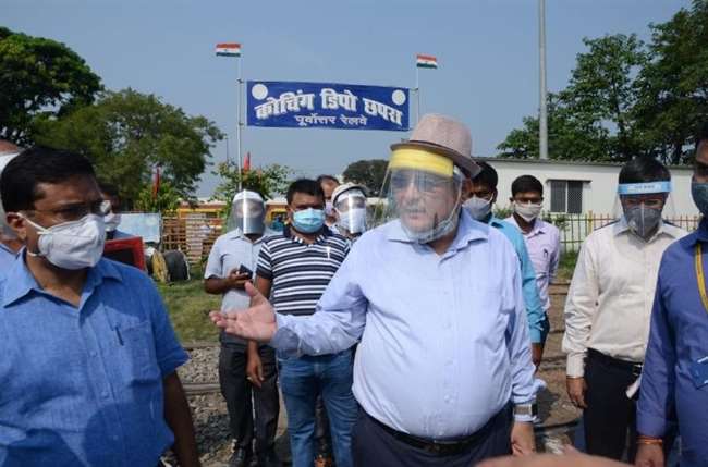 पूर्वोत्तर एवं पूर्व मध्य रेलवे के महाप्रबंधक ने किया पटना-गोल्डेनगंज-छपरा का फुटप्लेट निरीक्षण