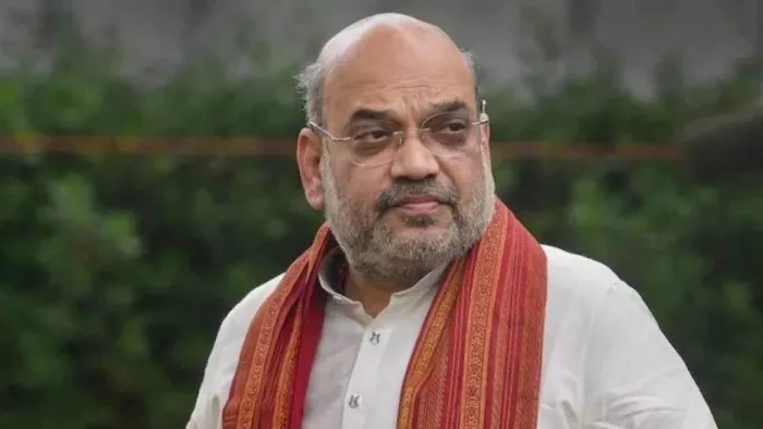 गुजरात में अमित शाह ने भाजपा नेताओं के साथ बनाई चुनावी रणनीति। फाइल फोटो