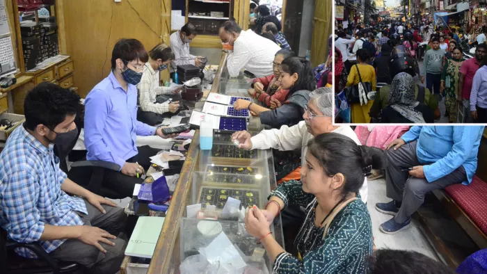 Dhanteras 2022 : बाजार में सबसे ज्यादा मांग बर्तन और ज्वेलरी की। जागरण