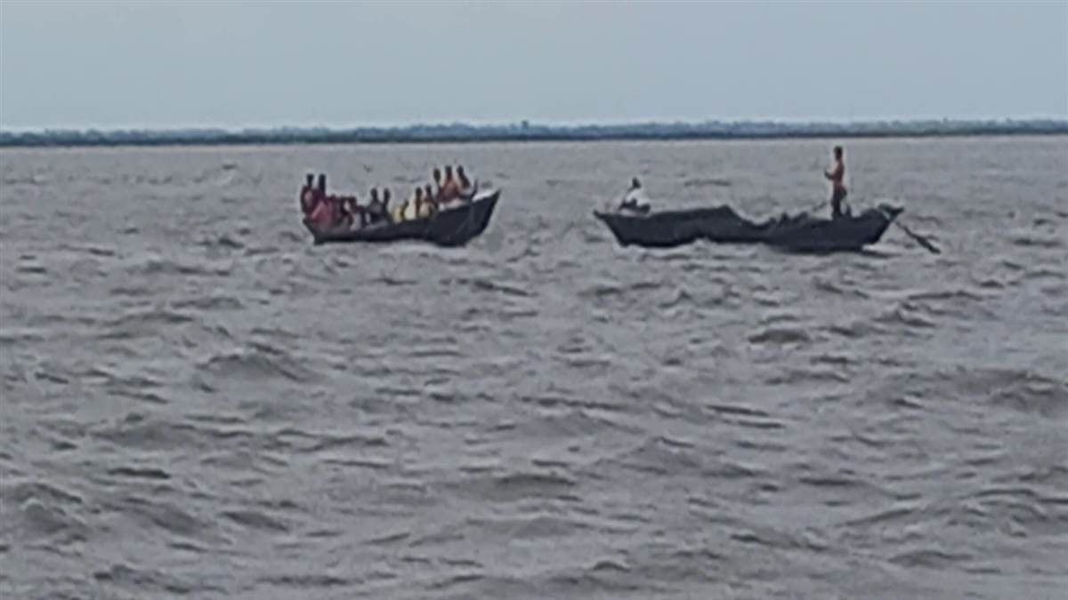 https://www.jagranimages.com/images/newimg/22102022/22_10_2022-ganga_23156924.jpg